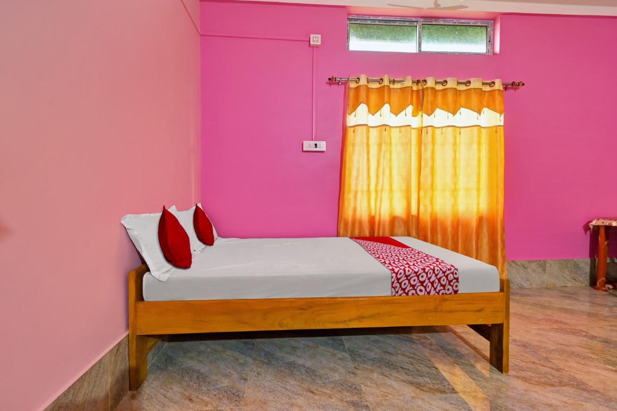 Oyo Flagship The Brahmaputra Homestay Ґувахаті Екстер'єр фото